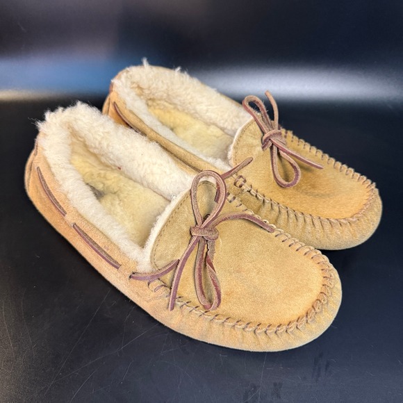 UGG Australia Womens Moccasin Slippers Tan Suede Leather Sheepskin Lined Size‎ 9 - Picture 1 of 8